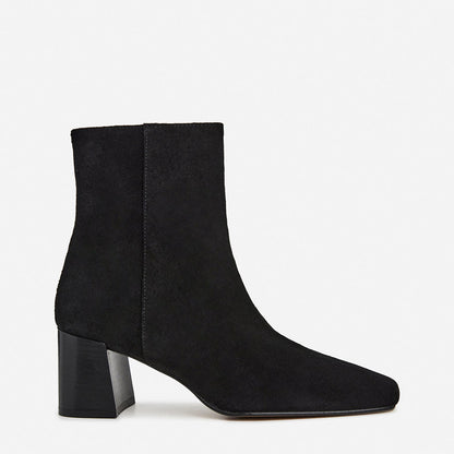 Cay Suede Black