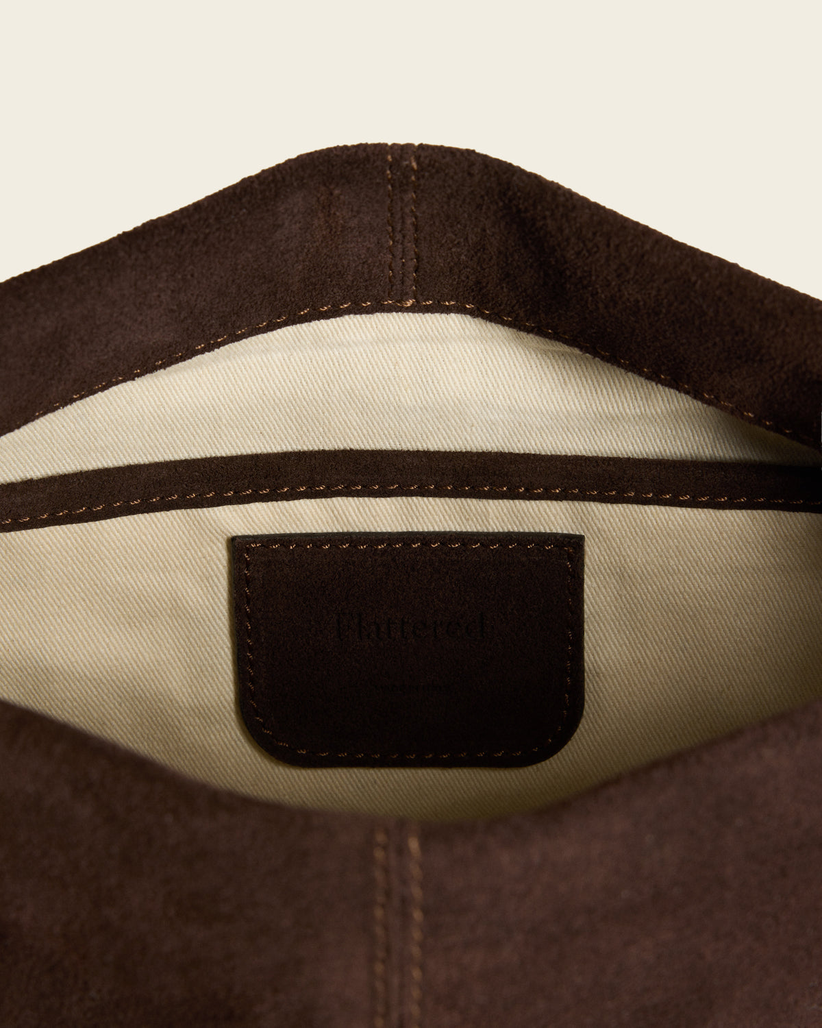 Clay Clutch Suede Chocolate