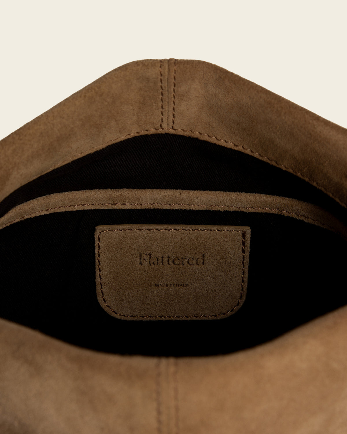 Clay Clutch Suede Wet Sand