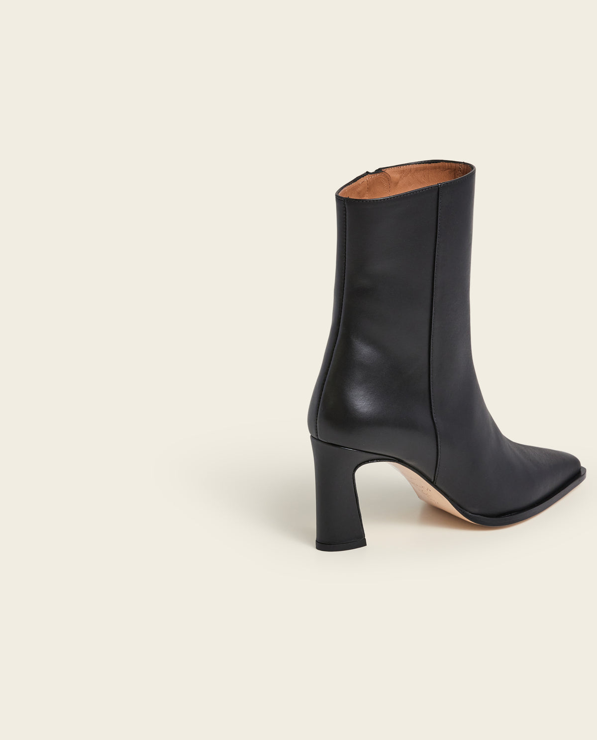 Anita Leather Black