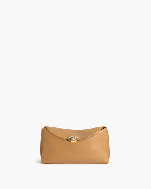 Hanna Clutch Grained Leather Cognac
